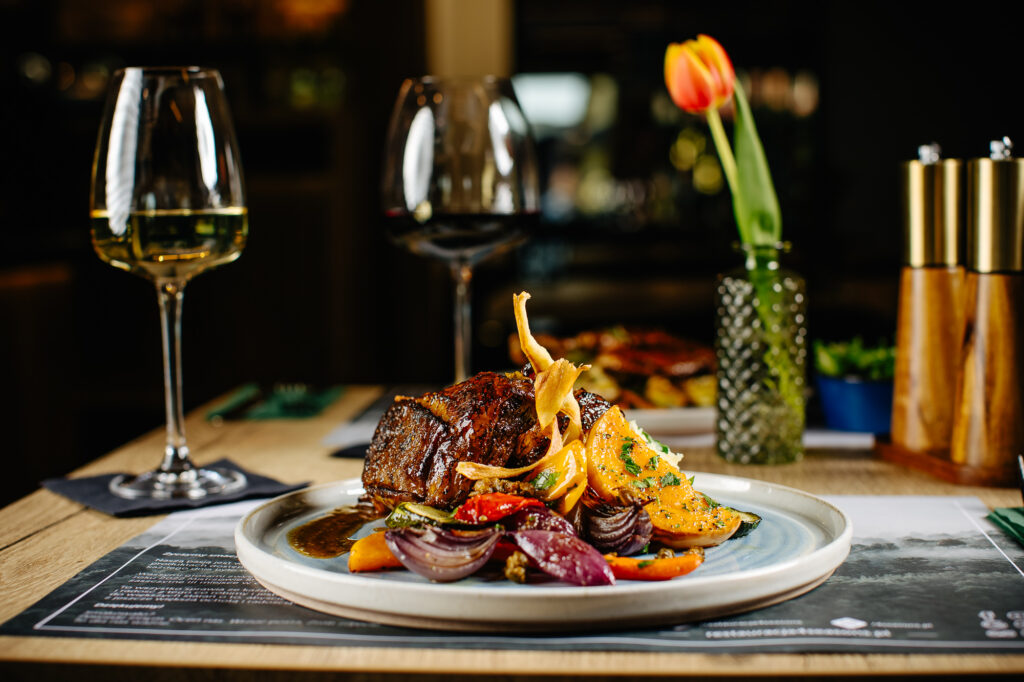 Restauracja 4 Seasons w Szklarskiej Porębie - pyszny obiad na tarasie